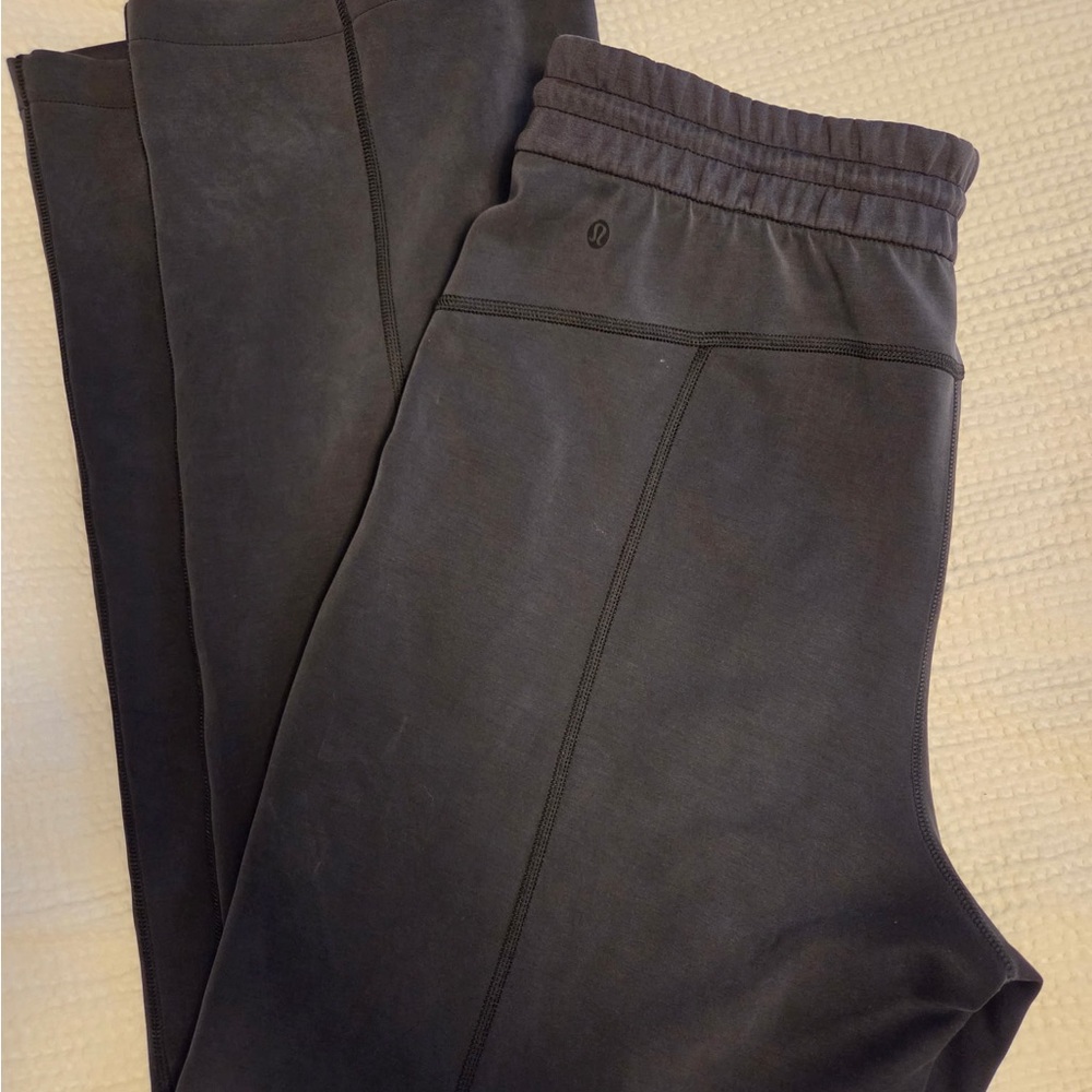 Lululemon soft streme black pants